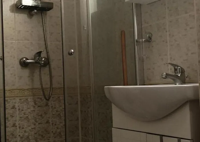 Dea Pasavan Апартамент Равда