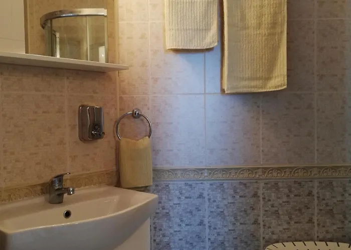 Dea Pasavan Апартамент Равда